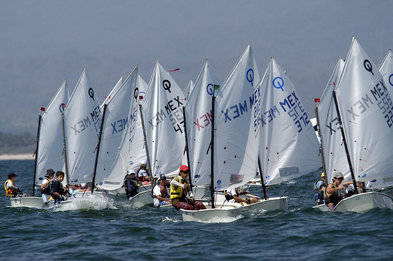 Four Months of Puerto Vallarta Sailing Regattas in Banderas Bay