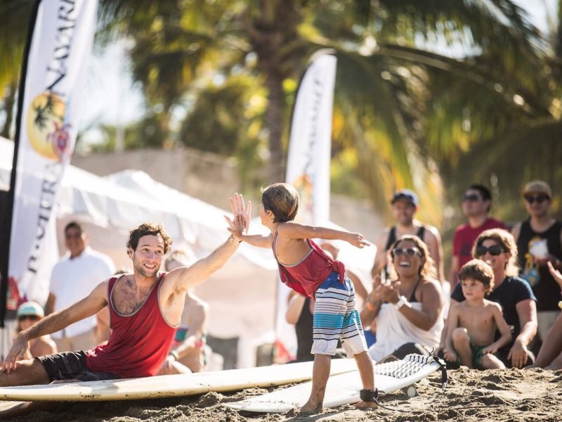 vacaciones de semana Santa en el Vallarta Reggae Festival 2016