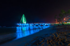 Muelle Los Muertos noche