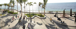 malecon-puerto-vallarta