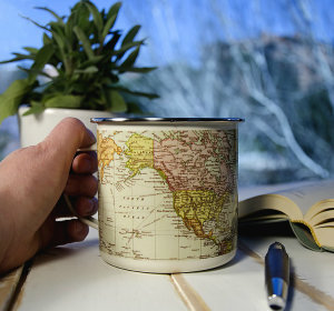 mug to travelers