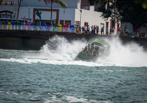 Tsunami Jetboat