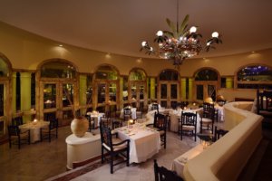 Emiliano Gourmet Restaurante, Casa Velas