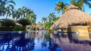 piscina hotel boutique casa velas en puerto vallarta