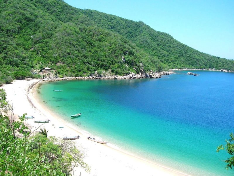 playa colomitos