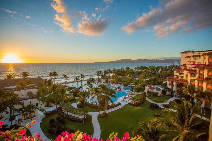 vista del atardecer desde grand velas riviera nayarit